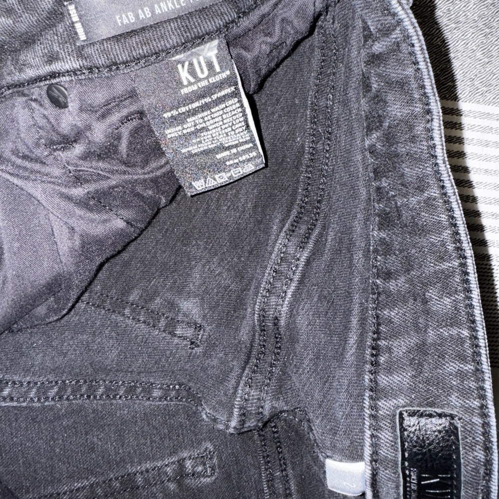 Kut from the Kloth Black Flare Wide Leg Jeans - Picture 3 of 4